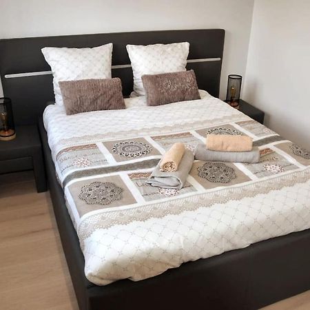 Bel Appartement Situe Quartier Louvre-Bollaert Lens Dış mekan fotoğraf