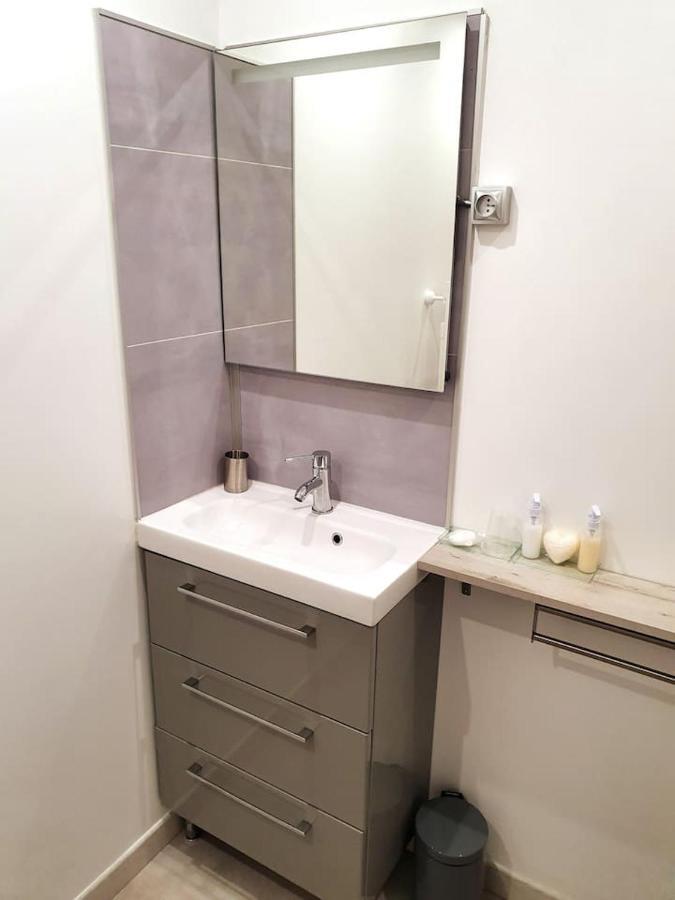 Bel Appartement Situe Quartier Louvre-Bollaert Lens Dış mekan fotoğraf